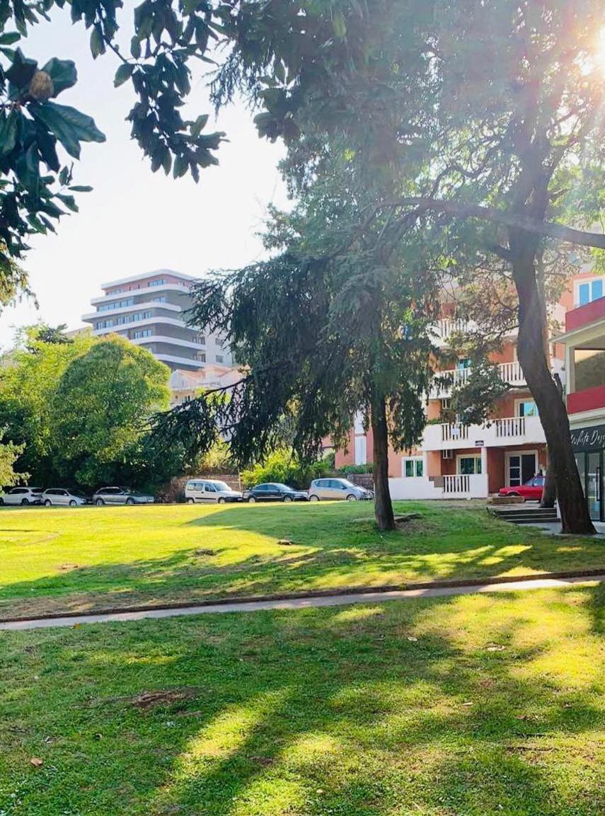 Monte Star Apartments Будва Екстер'єр фото
